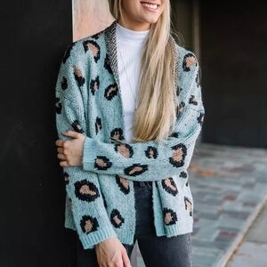 Hem & Thread Leopard Animal Print Cardigan Sweater Angora Blend Open Front M/L